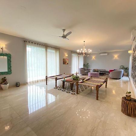 Karma Lakelands, Gurugram คูร์เคาน์ ภายนอก รูปภาพ