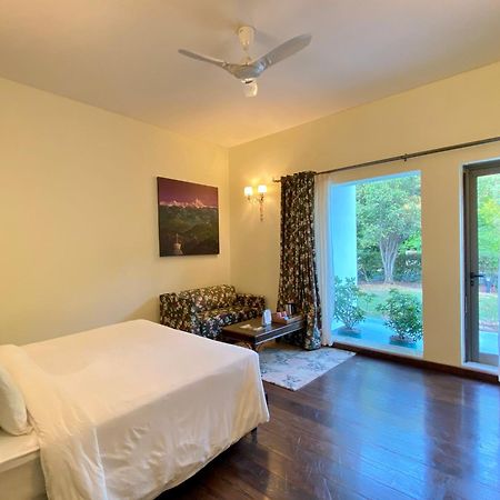 Karma Lakelands, Gurugram คูร์เคาน์ ภายนอก รูปภาพ
