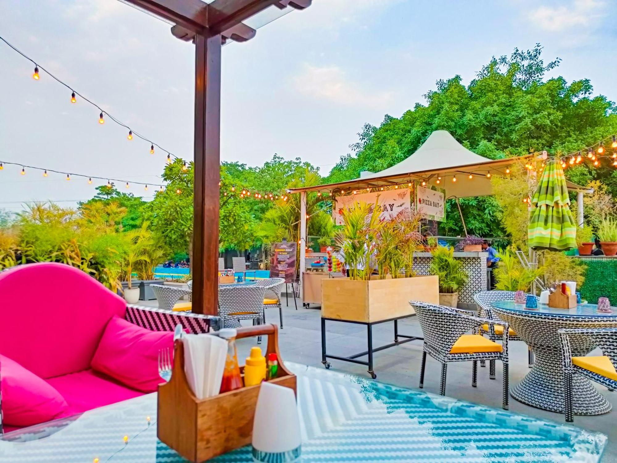 Karma Lakelands, Gurugram คูร์เคาน์ ภายนอก รูปภาพ