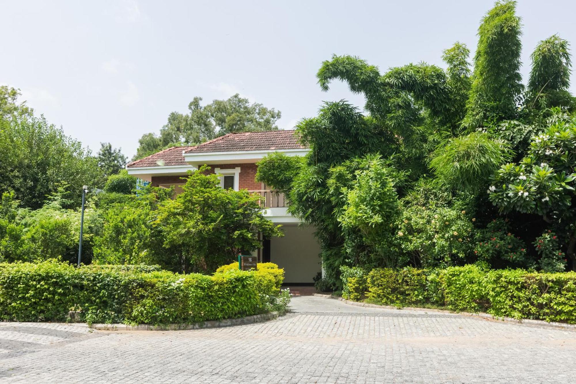 Karma Lakelands, Gurugram คูร์เคาน์ ภายนอก รูปภาพ