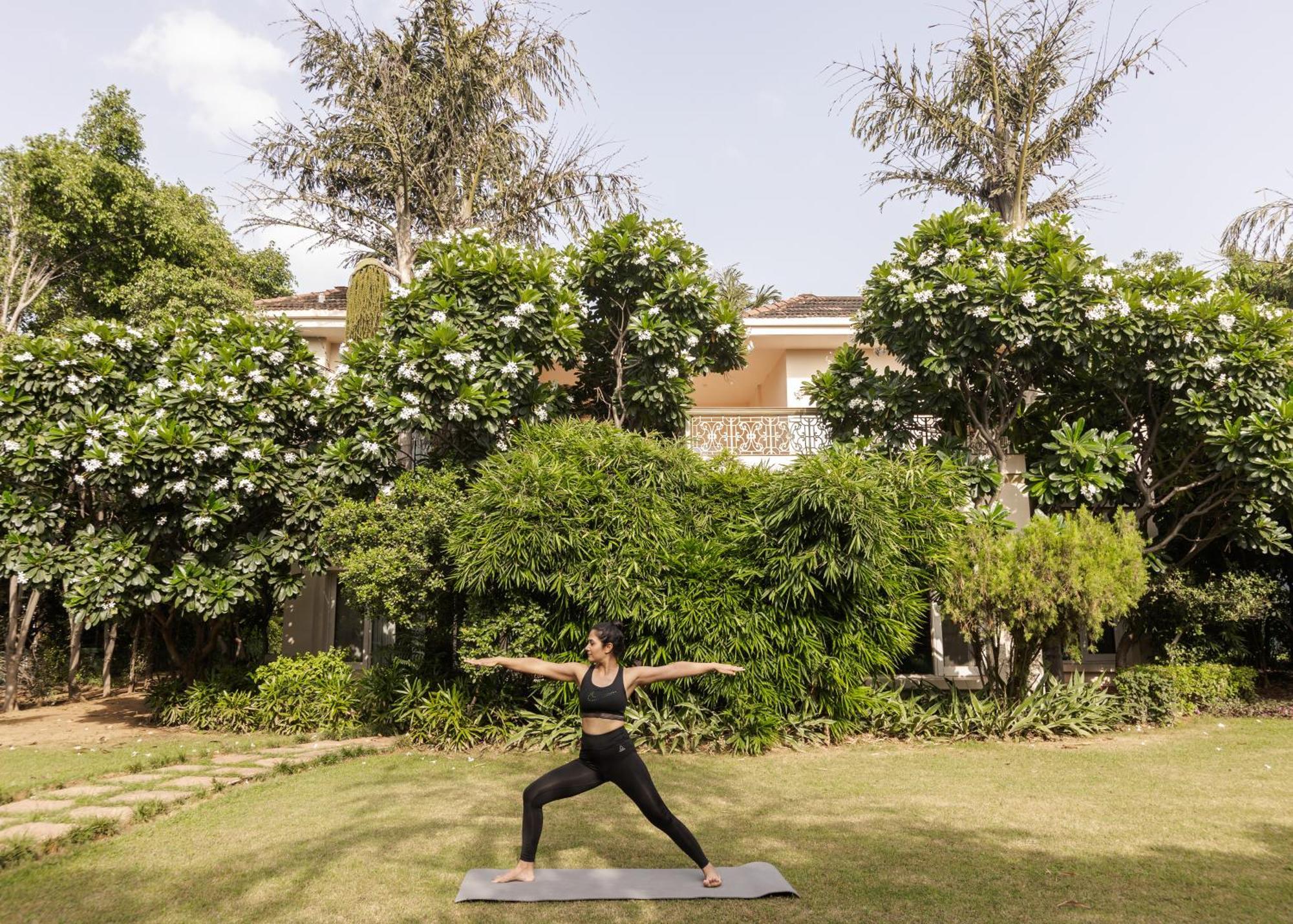 Karma Lakelands, Gurugram คูร์เคาน์ ภายนอก รูปภาพ